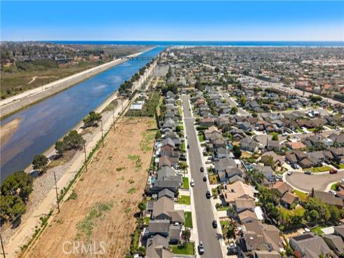 20712 Spindrift Lane, Huntington Beach, CA