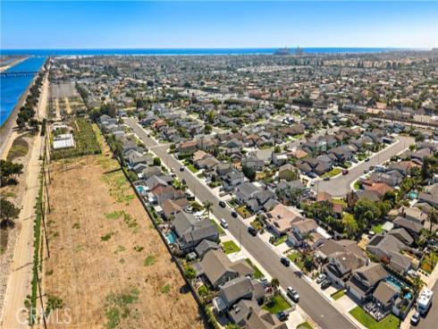 20712  Spindrift   Lane, Huntington Beach, CA