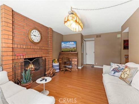 8472 Deepview Drive, Huntington Beach, CA