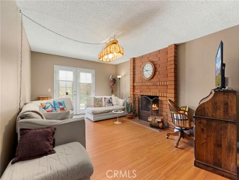 8472 Deepview Drive, Huntington Beach, CA