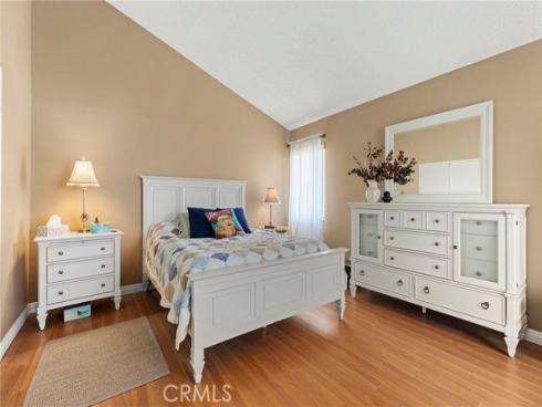 8472 Deepview Drive, Huntington Beach, CA