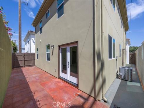 7776 Liberty , Huntington Beach, CA