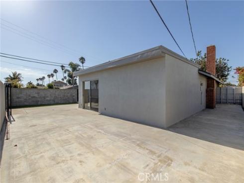 8232 Indianapolis , Huntington Beach, CA