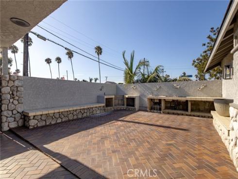 8232 Indianapolis , Huntington Beach, CA