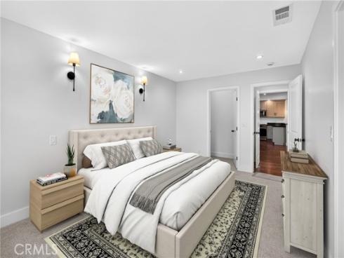19352 Brookhurst , Huntington Beach, CA
