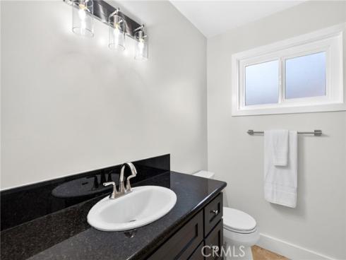 19352 Brookhurst , Huntington Beach, CA