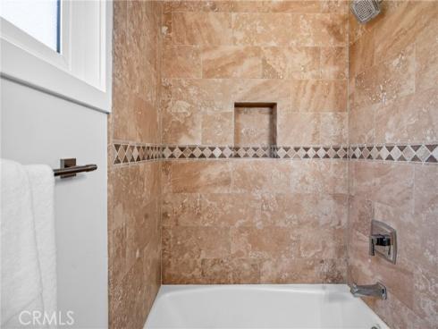 19352 Brookhurst , Huntington Beach, CA