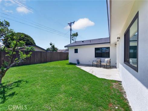 19352 Brookhurst , Huntington Beach, CA