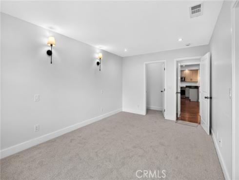 19352 Brookhurst , Huntington Beach, CA