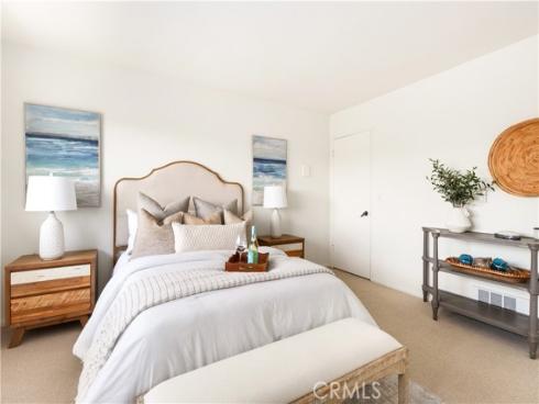 16962 Pacific Coast 201 Highway, Huntington Beach, CA