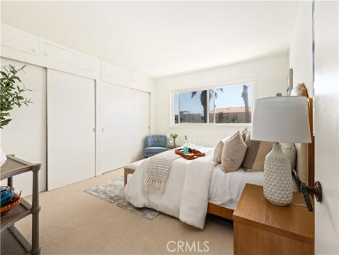 16962 Pacific Coast 201 Highway, Huntington Beach, CA