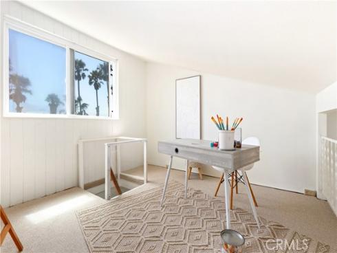16962 Pacific Coast 201 Highway, Huntington Beach, CA