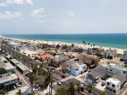 16962 Pacific Coast 201 Highway, Huntington Beach, CA