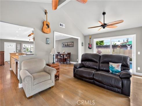 6832 Alexandria , Huntington Beach, CA