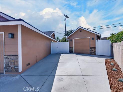 6832 Alexandria , Huntington Beach, CA