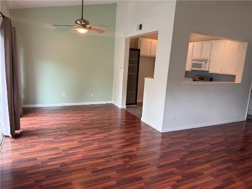 7532  Seaspring  201 , Huntington Beach, CA