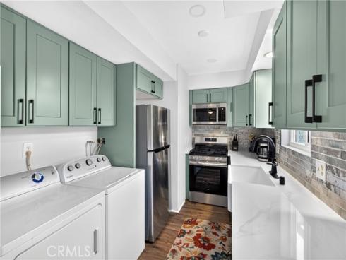 9571 Adams Avenue, Huntington Beach, CA