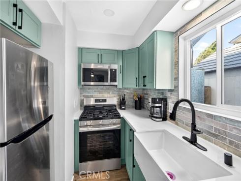 9571 Adams Avenue, Huntington Beach, CA