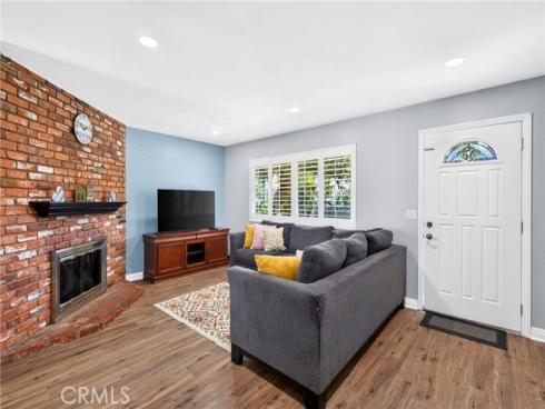 9571 Adams Avenue, Huntington Beach, CA