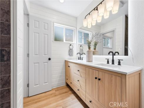6901  Brunswick  , Huntington Beach, CA