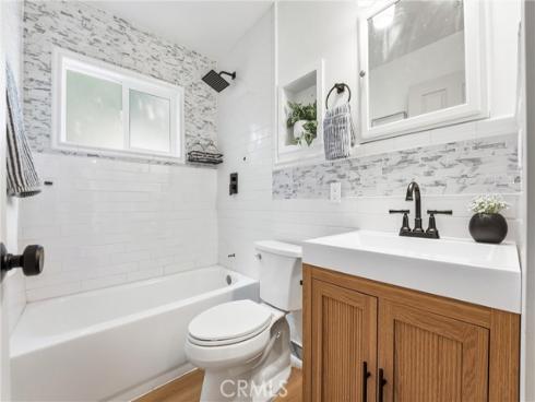 6901  Brunswick  , Huntington Beach, CA