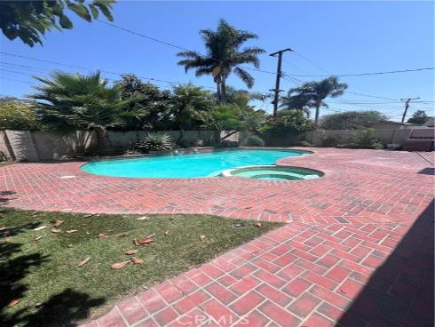 6901  Brunswick  , Huntington Beach, CA