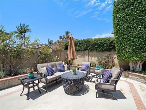 10101 Beverly Drive, Huntington Beach, CA
