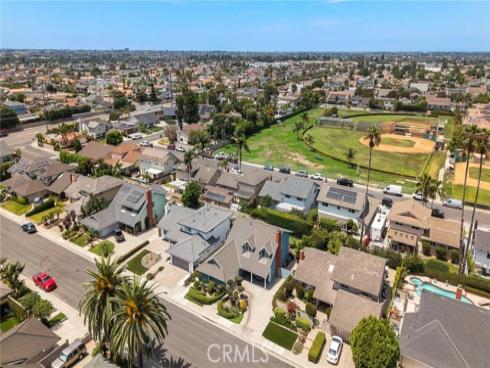 10101 Beverly Drive, Huntington Beach, CA