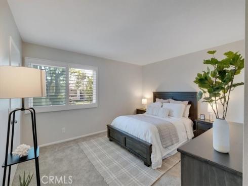 8877 Lauderdale 213F Court, Huntington Beach, CA