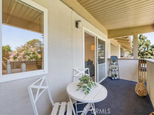 8877 Lauderdale 213F Court, Huntington Beach, CA