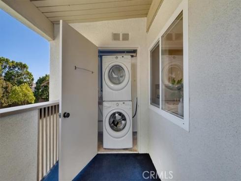 8877 Lauderdale 213F Court, Huntington Beach, CA