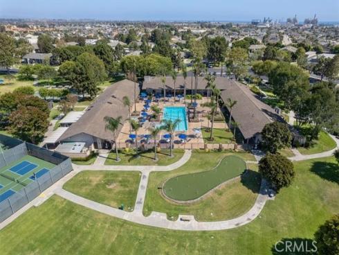 8877 Lauderdale 213F Court, Huntington Beach, CA
