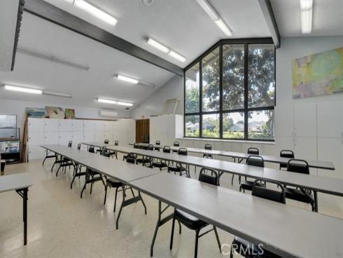8877 Lauderdale 213F Court, Huntington Beach, CA