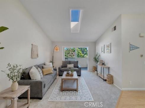 8877 Lauderdale 213F Court, Huntington Beach, CA