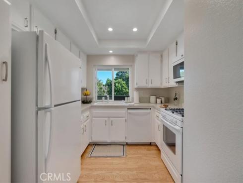 8877 Lauderdale 213F Court, Huntington Beach, CA
