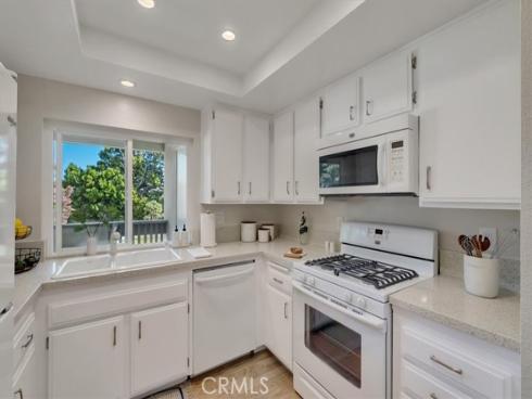 8877 Lauderdale 213F Court, Huntington Beach, CA