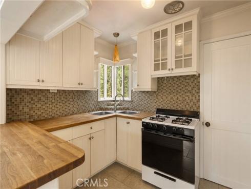 320 2nd Street, Huntington Beach, CA
