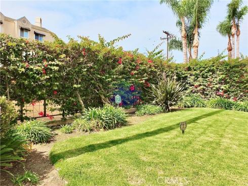 16912  Sims  103 , Huntington Beach, CA