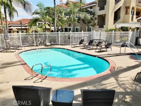 16912  Sims  103 , Huntington Beach, CA