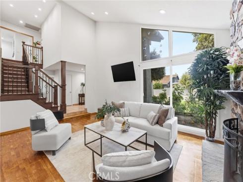5872  Meadowbrook Drive  , Huntington Beach, CA
