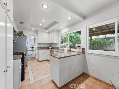 5872  Meadowbrook Drive  , Huntington Beach, CA