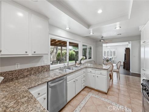 5872  Meadowbrook Drive  , Huntington Beach, CA