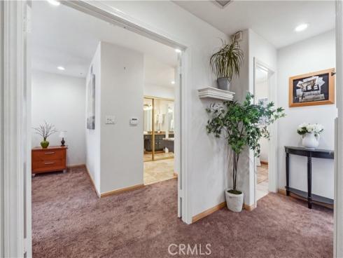 5872  Meadowbrook Drive  , Huntington Beach, CA