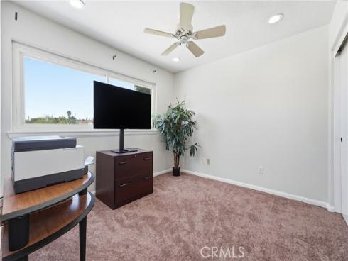 5872  Meadowbrook Drive  , Huntington Beach, CA