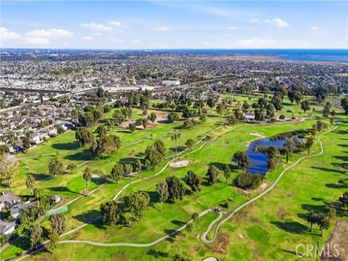 5872  Meadowbrook Drive  , Huntington Beach, CA