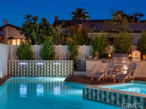 19581 Summer Breeze , Huntington Beach, CA