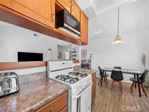 7841 Essex 202 Drive, Huntington Beach, CA