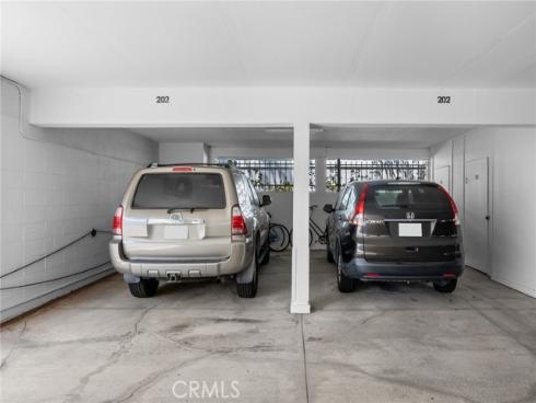 7841 Essex 202 Drive, Huntington Beach, CA