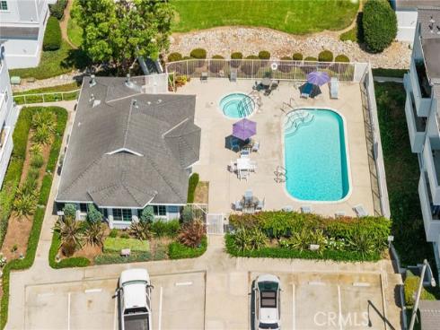 7841 Essex 202 Drive, Huntington Beach, CA