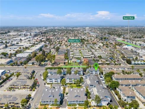 7841  Essex  202  Drive, Huntington Beach, CA